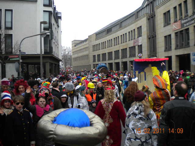 2010-02-Karnevalsverein-Die Schnudedunker-Rosenmontag-Mainz- 066.jpg